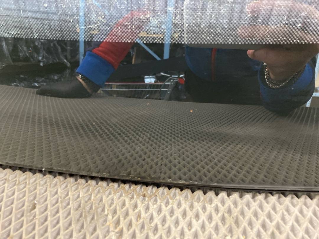 Стекло лобовое, 8177 рублей, Красноярск