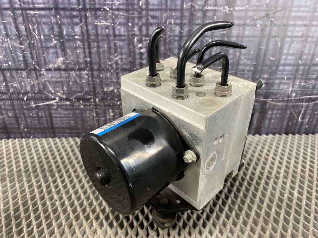 Блок ABS, 6902 рублей, Красноярск