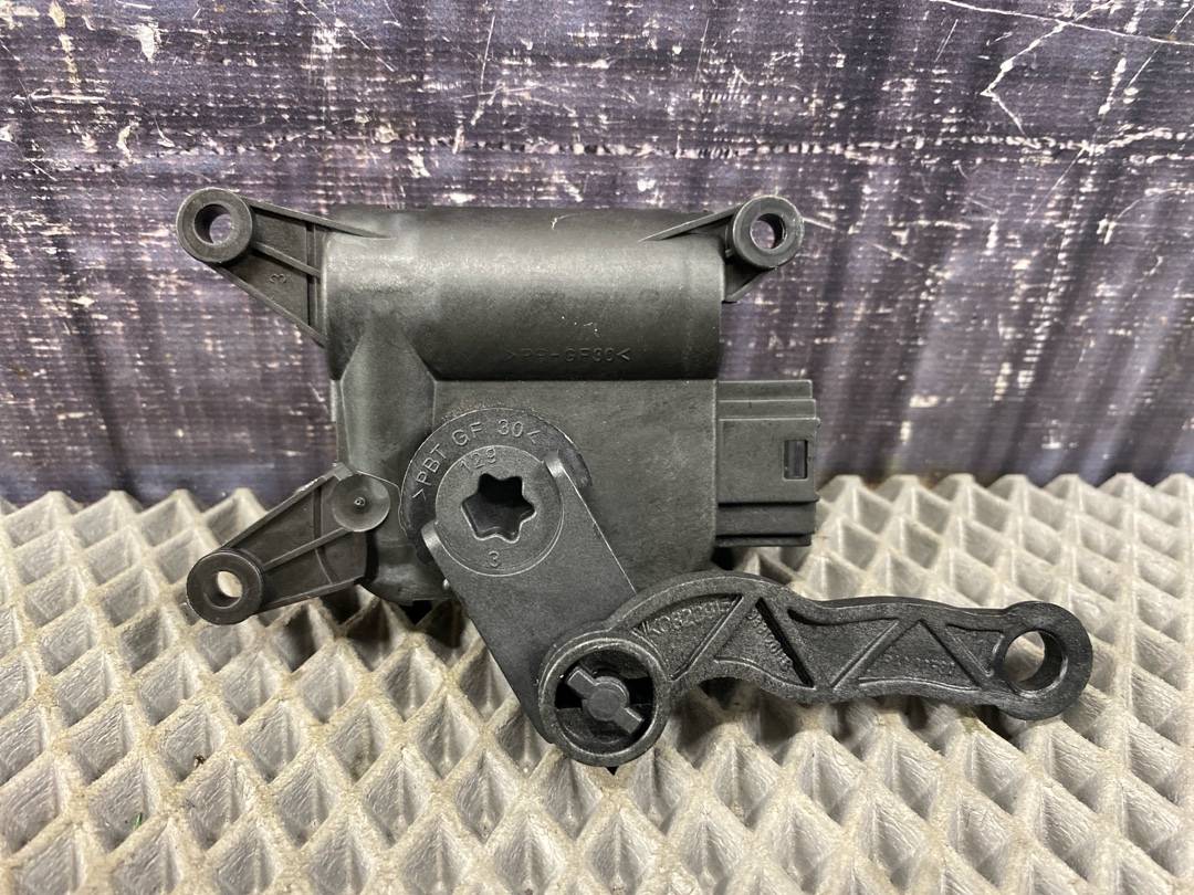 Мотор заслонки печки, 1250 рублей, Красноярск