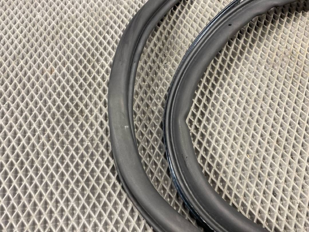 Уплотнитель крышки багажника, 1116 рублей, Красноярск