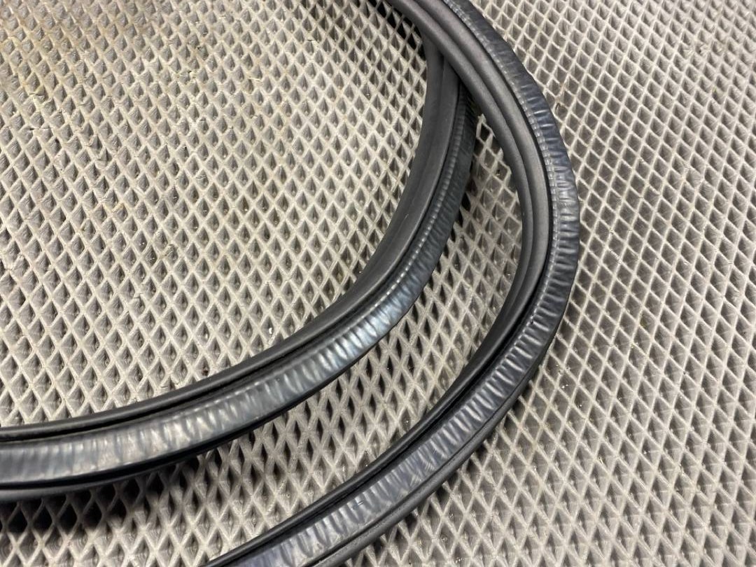 Уплотнитель крышки багажника, 1116 рублей, Красноярск