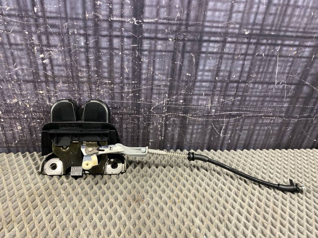 Замок крышки багажника, 1422 рублей, Красноярск