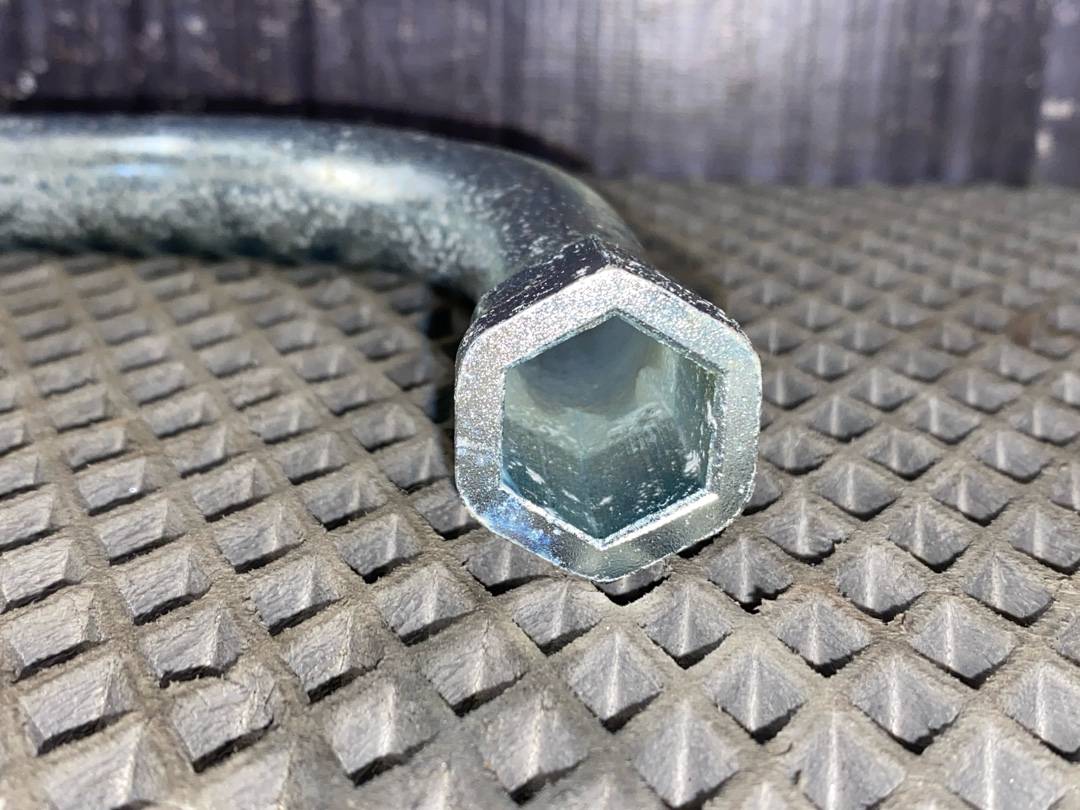 Ключ баллонный, 330 рублей, Красноярск