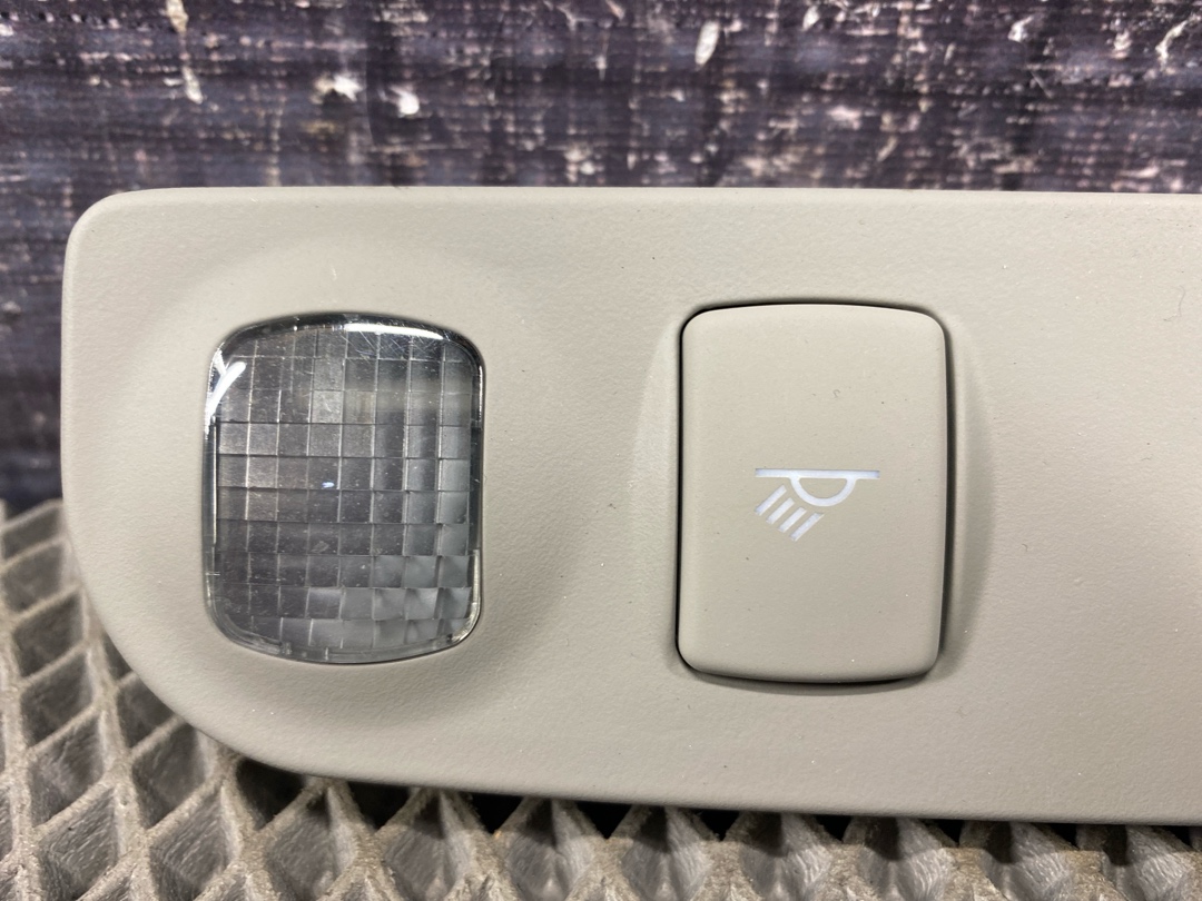 Плафон салона, 426 рублей, Красноярск