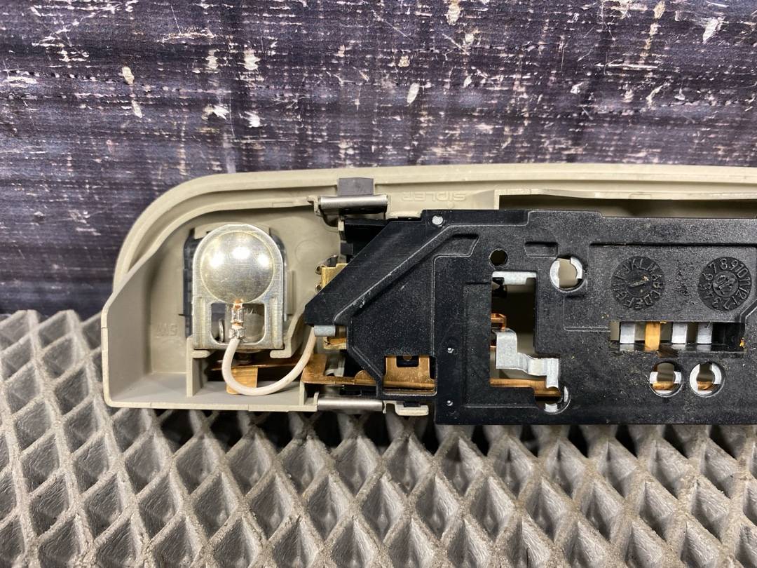 Плафон салона, 426 рублей, Красноярск