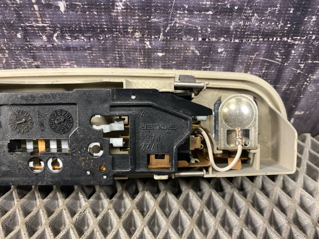 Плафон салона, 426 рублей, Красноярск