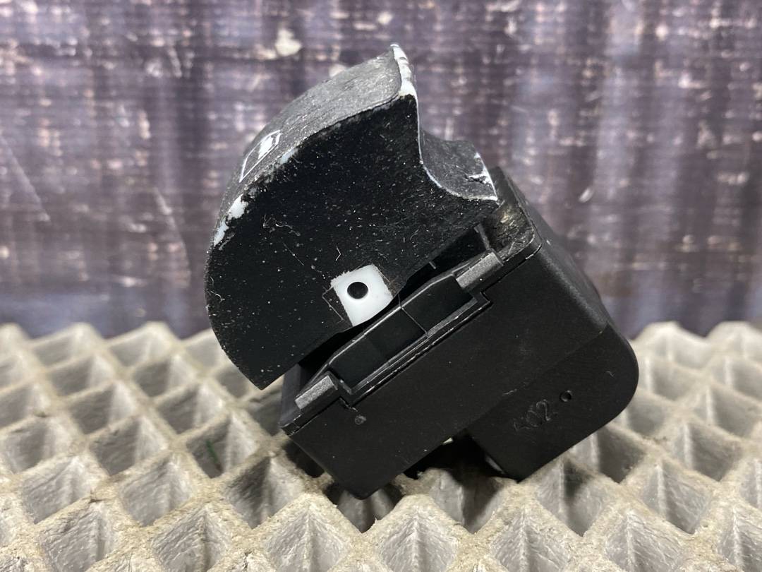 Кнопка стеклоподъемника, 252 рублей, Красноярск