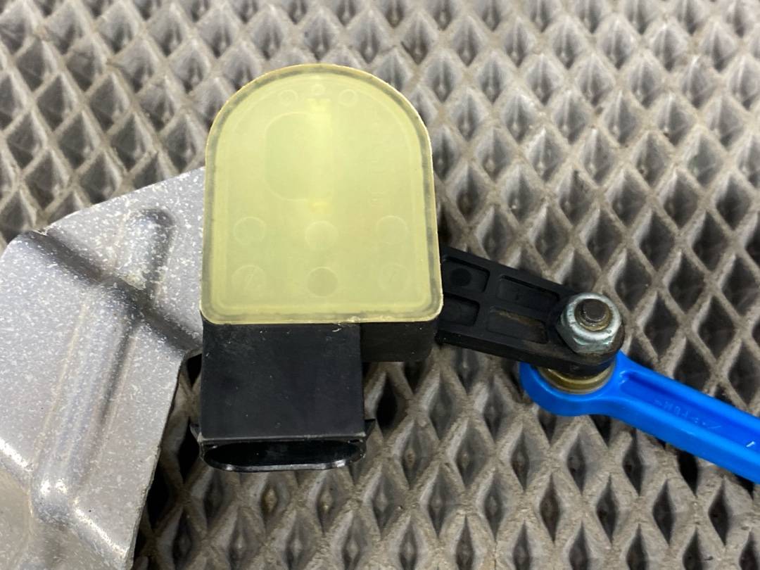 Датчик уровня подвески, 2616 рублей, Красноярск