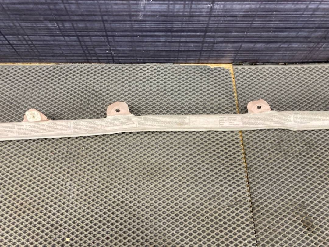 Подушка безопасности, 618 рублей, Красноярск