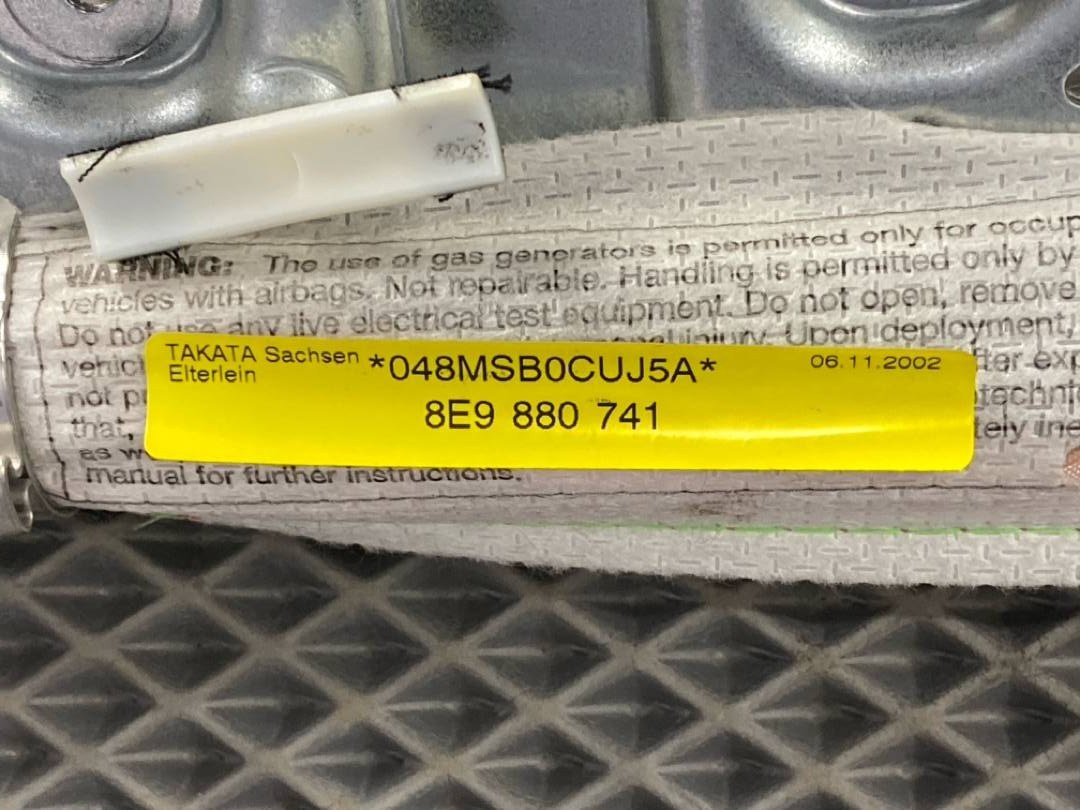 Подушка безопасности, 618 рублей, Красноярск