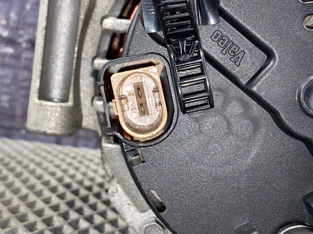 Генератор, 7716 рублей, Красноярск