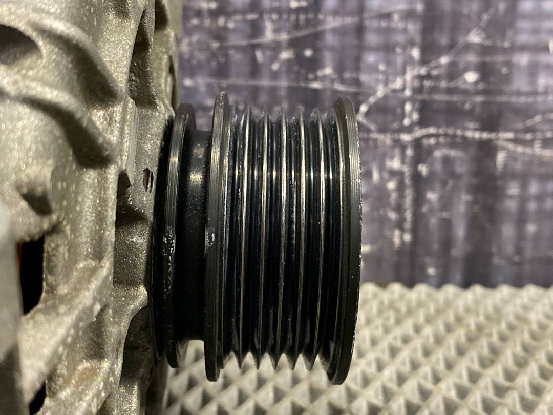 Генератор, 7716 рублей, Красноярск