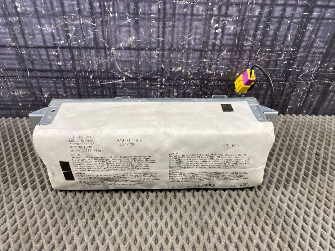 Подушка безопасности, 912 рублей, Красноярск