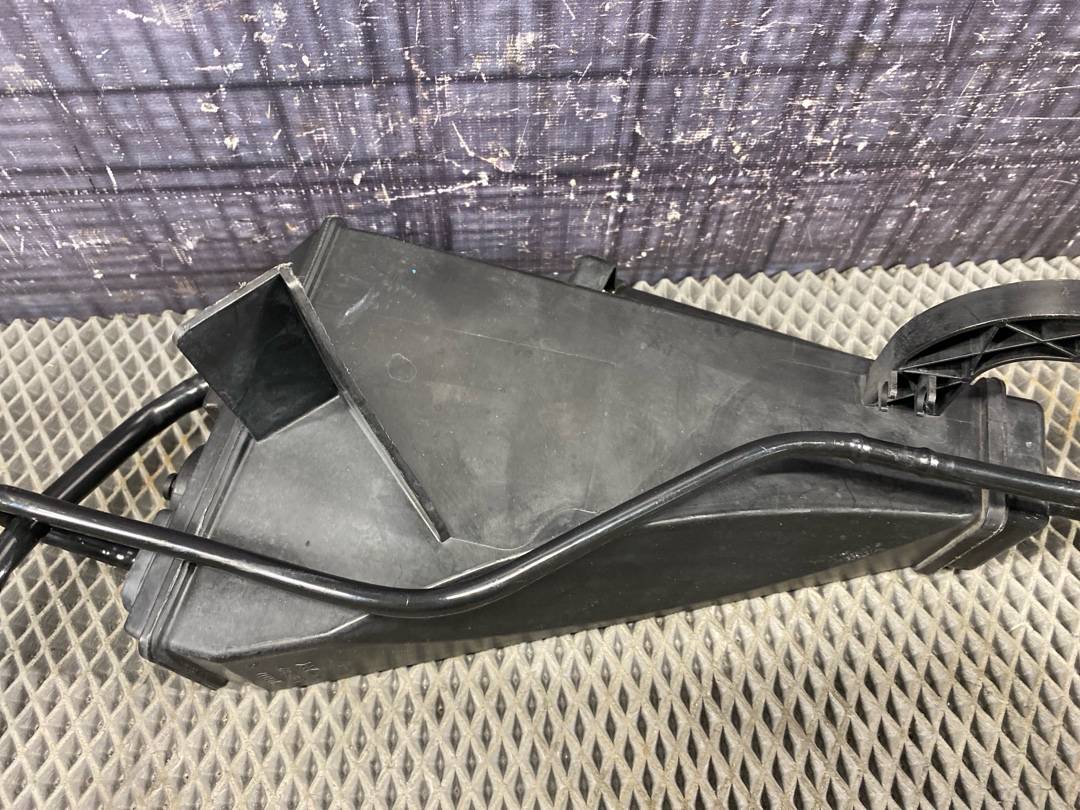 Адсорбер (фильтр паров топлива), 1776 рублей, Красноярск