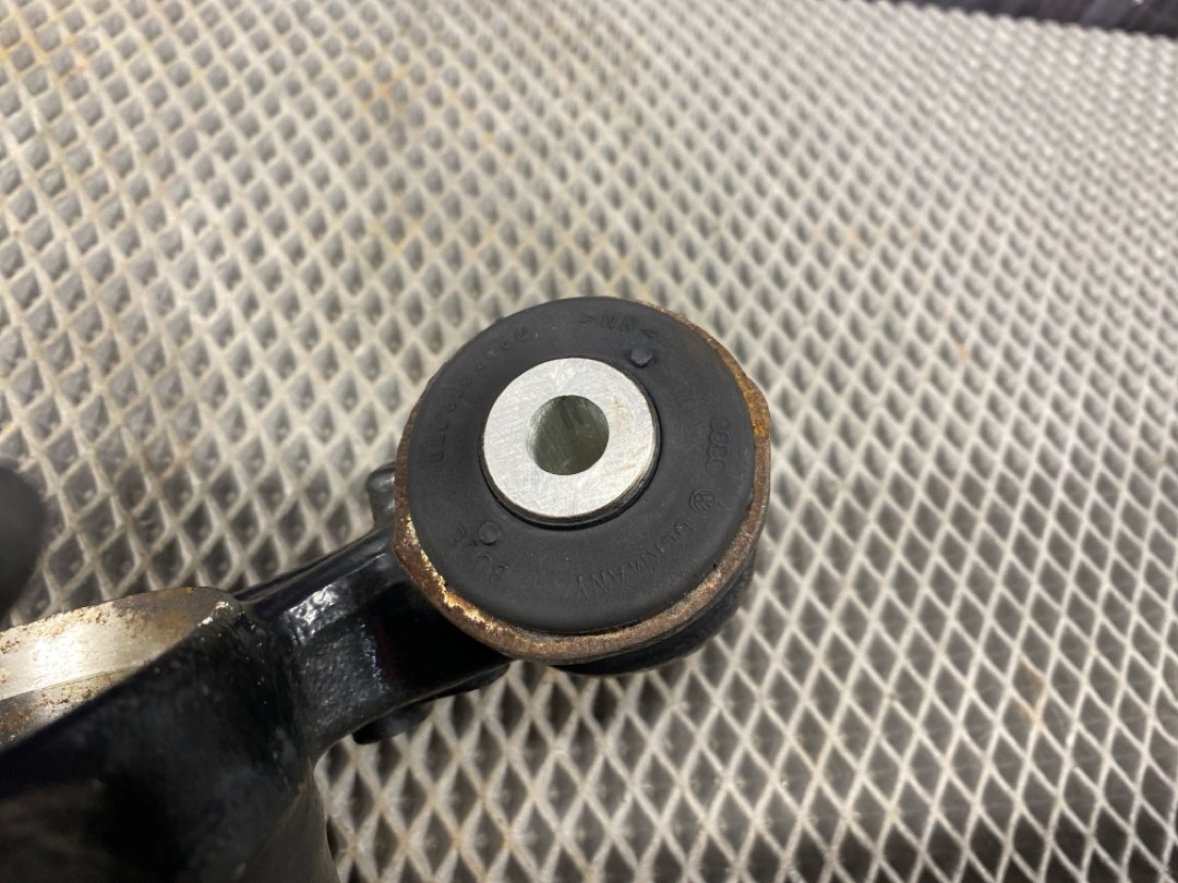 Поворотный кулак, 2292 рублей, Красноярск