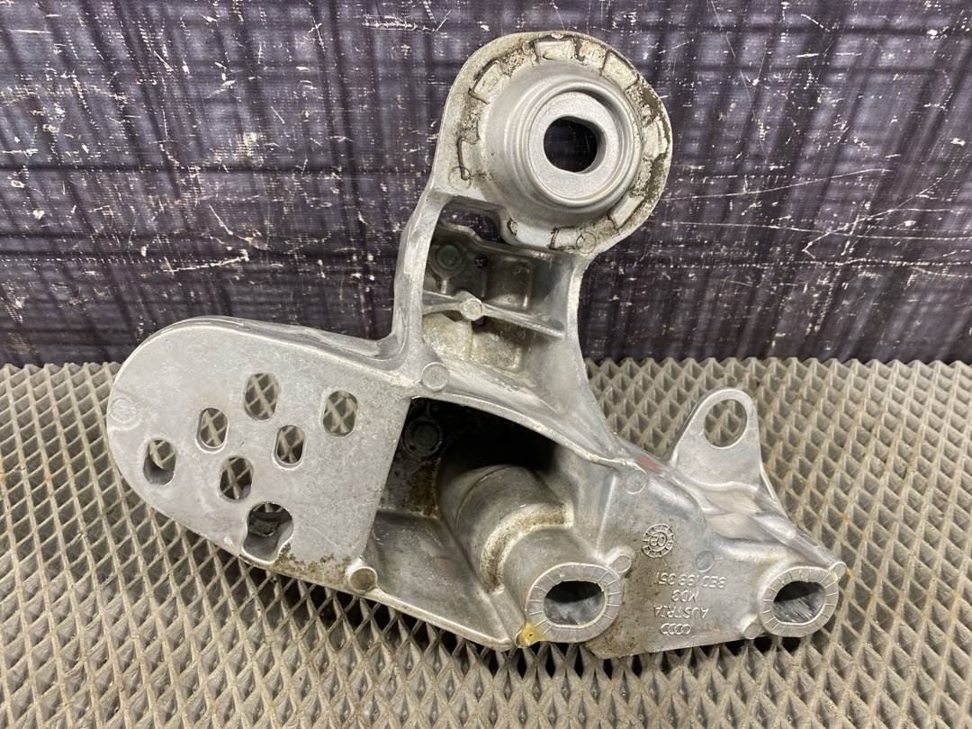 Кронштейн двигателя, 666 рублей, Красноярск