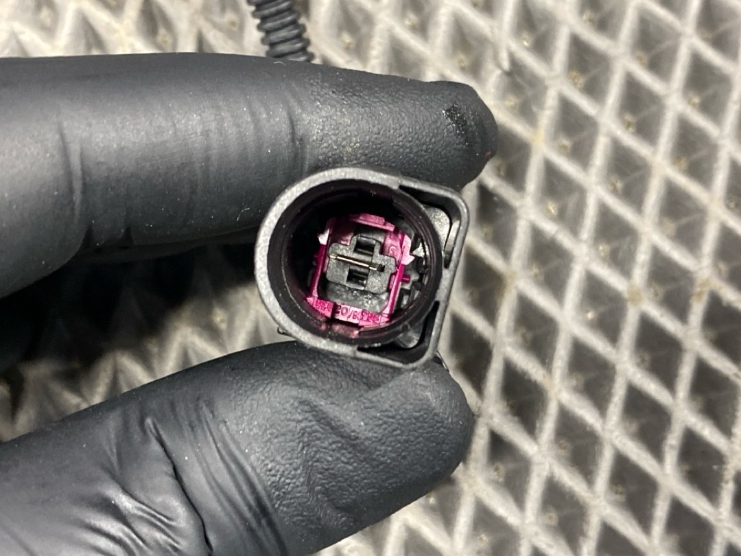 Клемма с проводом, 1008 рублей, Красноярск