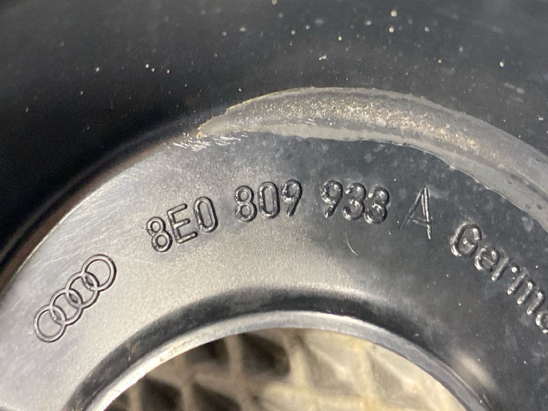 Лючок бензобака, 696 рублей, Красноярск