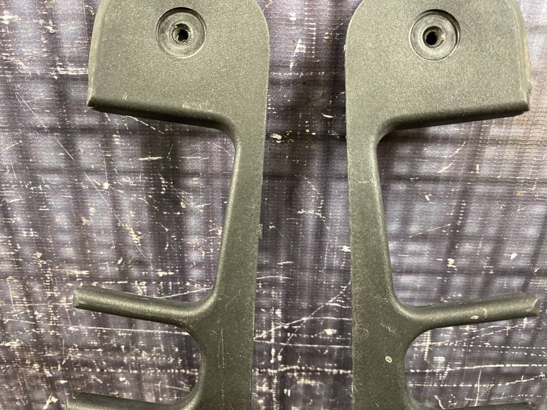 Пластик крышки багажника, 340 рублей, Красноярск