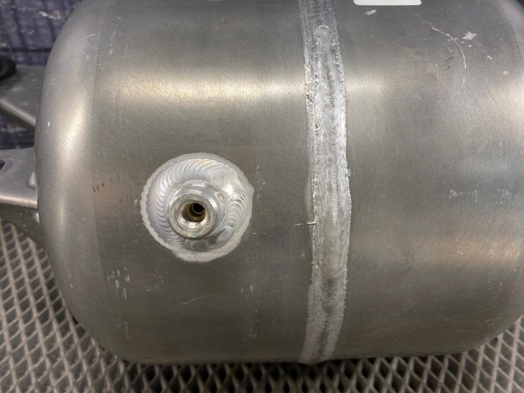 Ресивер пневмоподвески, 780 рублей, Красноярск