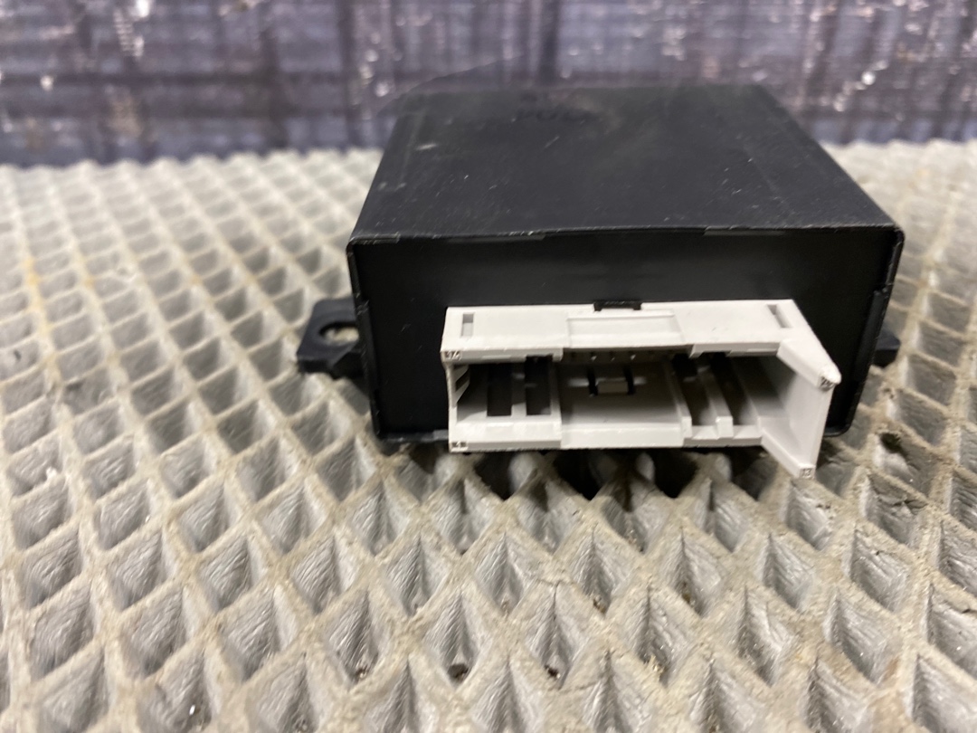 Блок управления зеркалами, 760 рублей, Красноярск