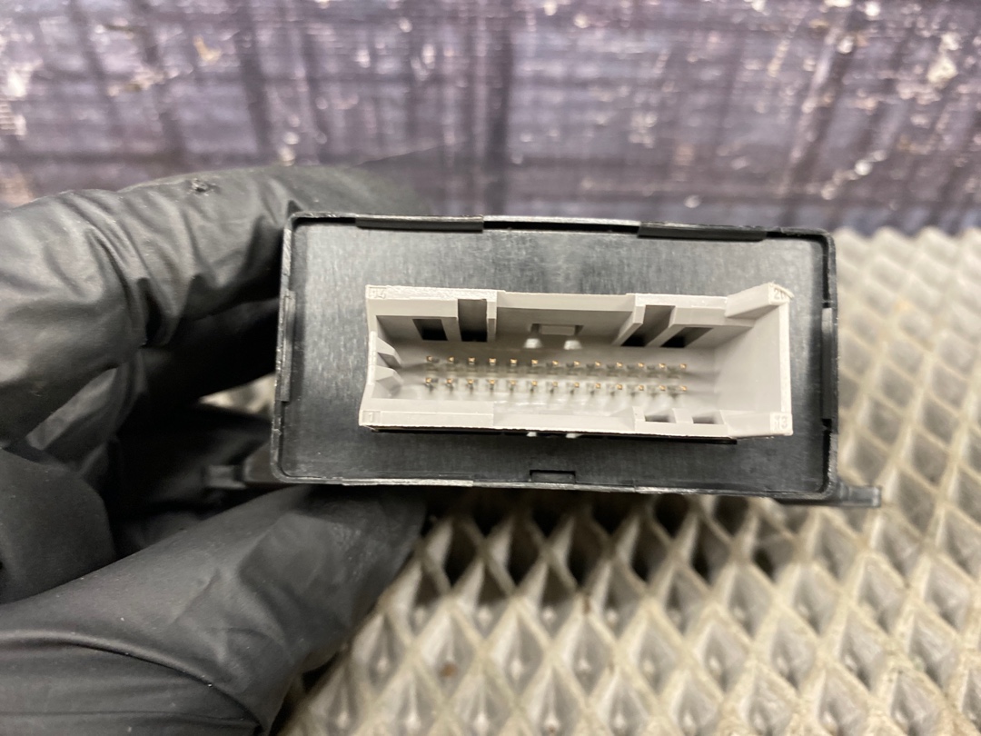 Блок управления зеркалами, 760 рублей, Красноярск