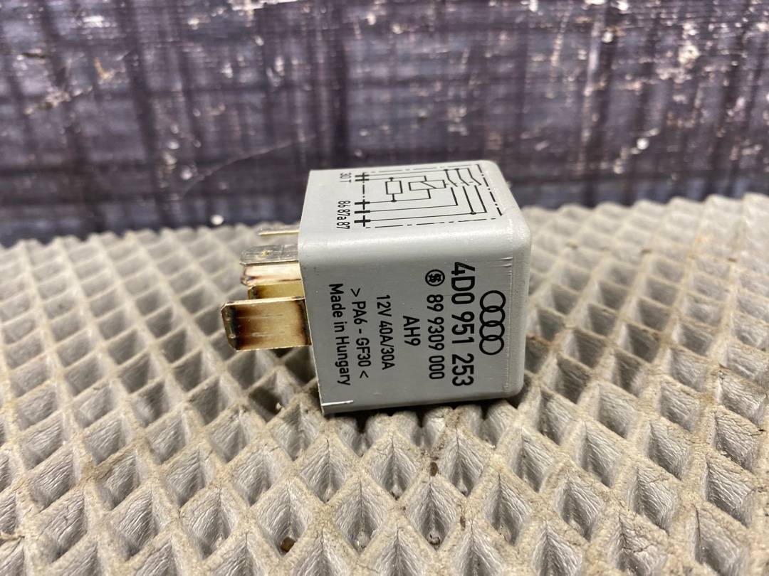 Реле топливного насоса, 320 рублей, Красноярск