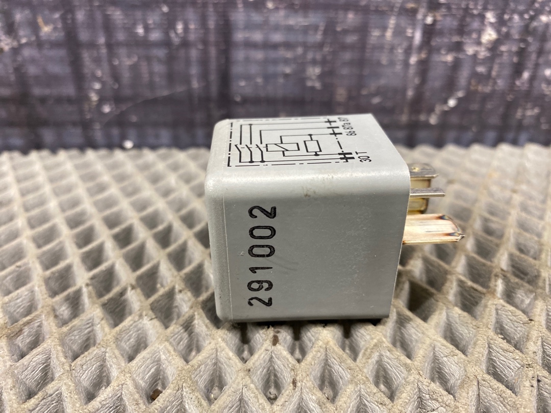 Реле топливного насоса, 320 рублей, Красноярск