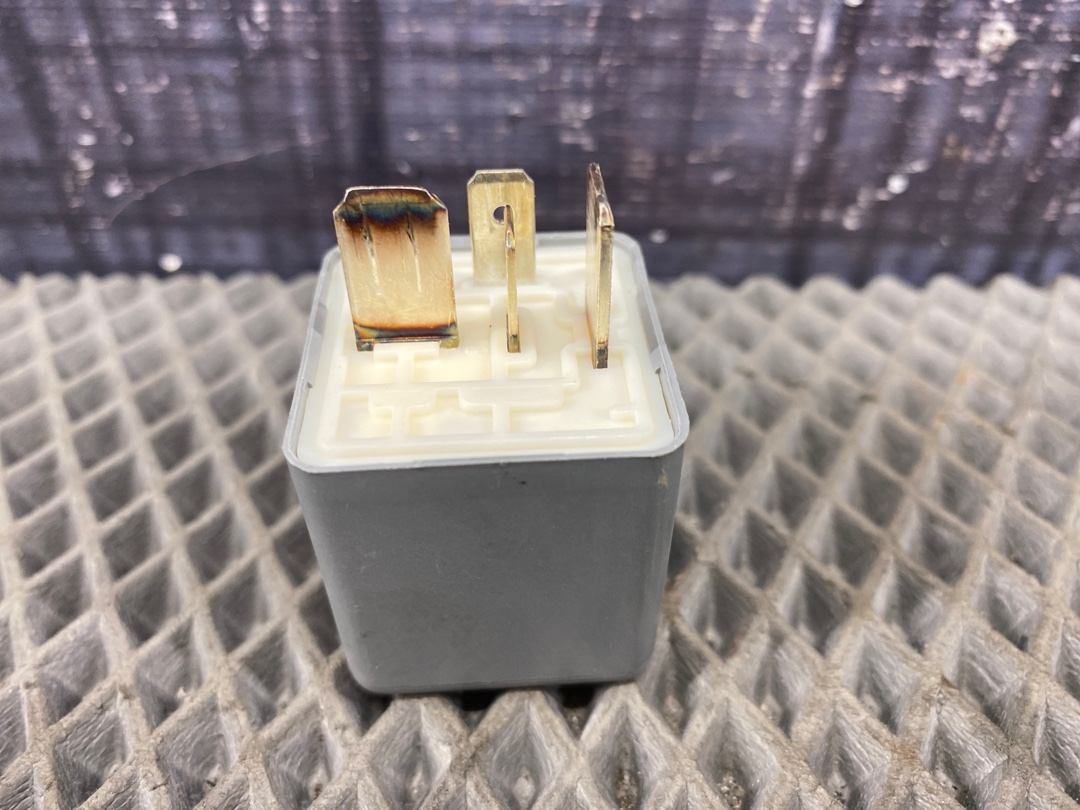 Реле топливного насоса, 320 рублей, Красноярск