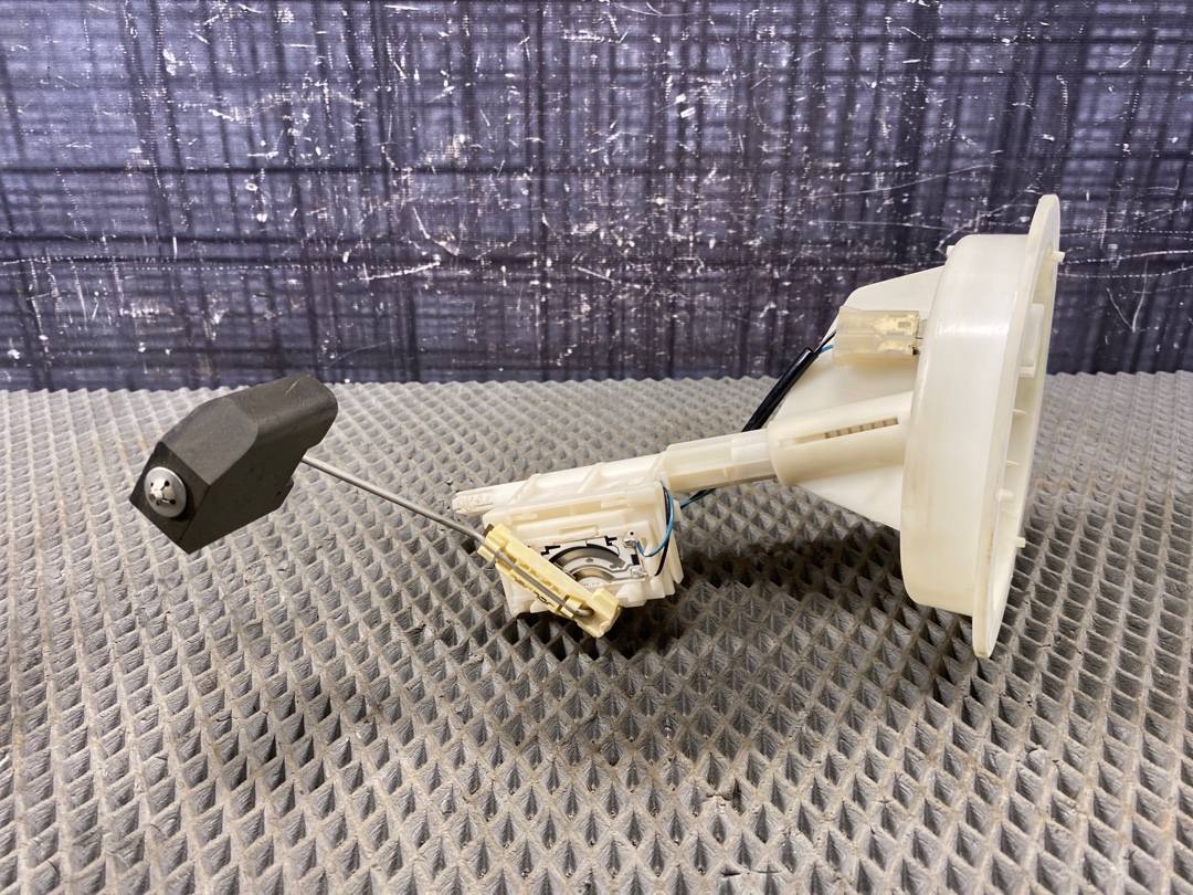 Датчик уровня топлива, 500 рублей, Красноярск