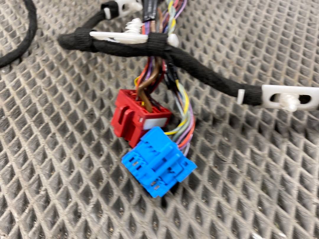 Проводка двери, 770 рублей, Красноярск