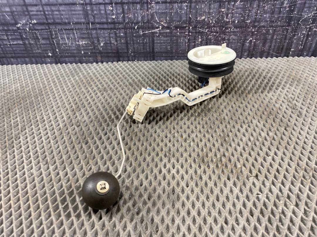 Датчик уровня топлива, 500 рублей, Красноярск