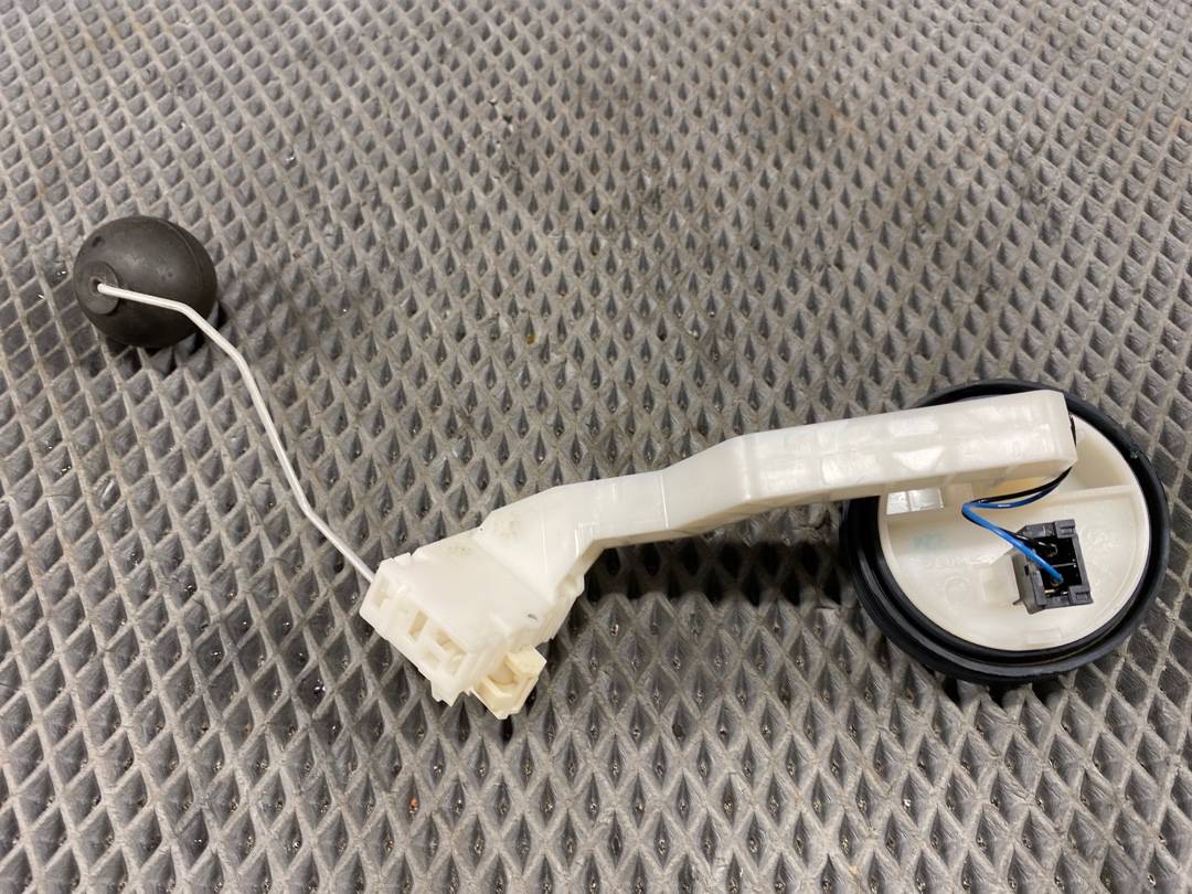 Датчик уровня топлива, 500 рублей, Красноярск