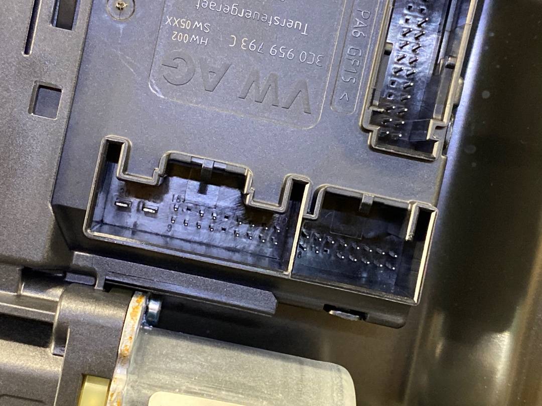 Стеклоподъемник, 3860 рублей, Красноярск