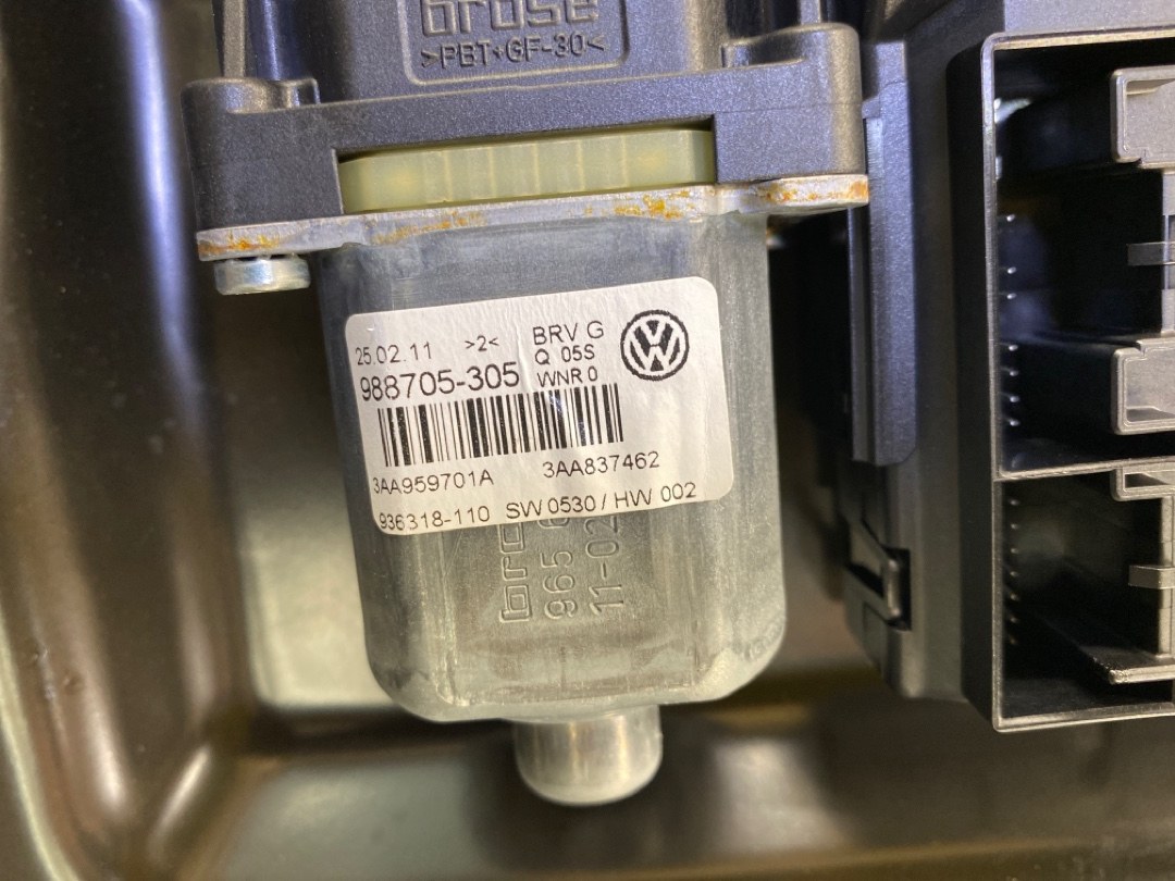 Стеклоподъемник, 3860 рублей, Красноярск