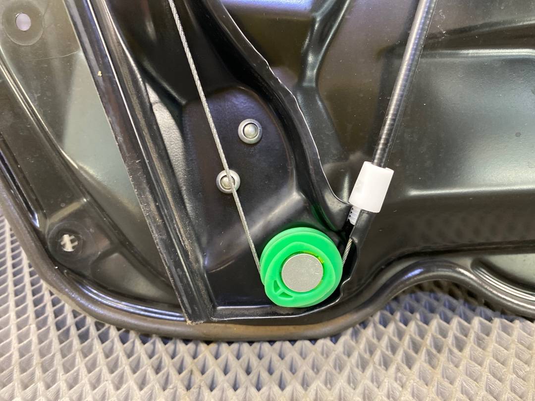 Стеклоподъемник, 3860 рублей, Красноярск