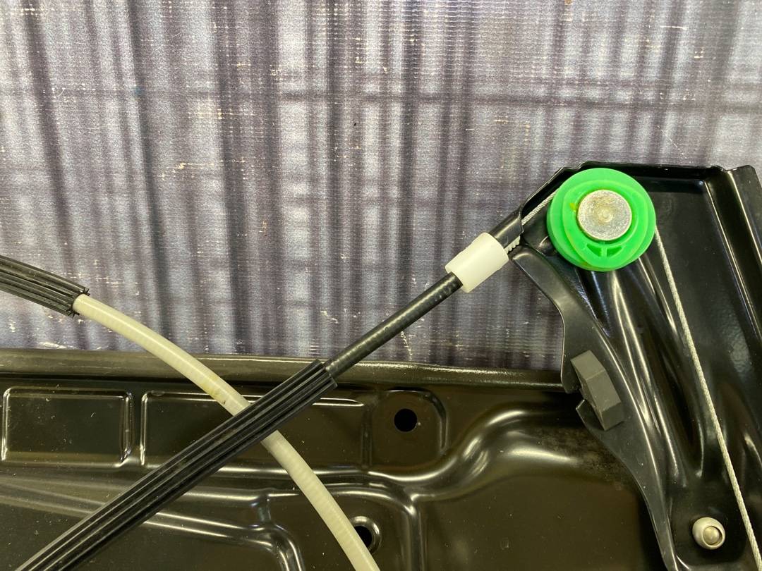 Стеклоподъемник, 3860 рублей, Красноярск