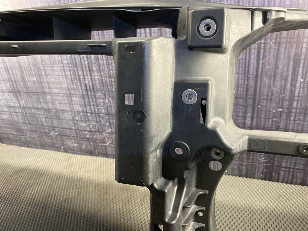 Рамка радиатора, 16760 рублей, Красноярск