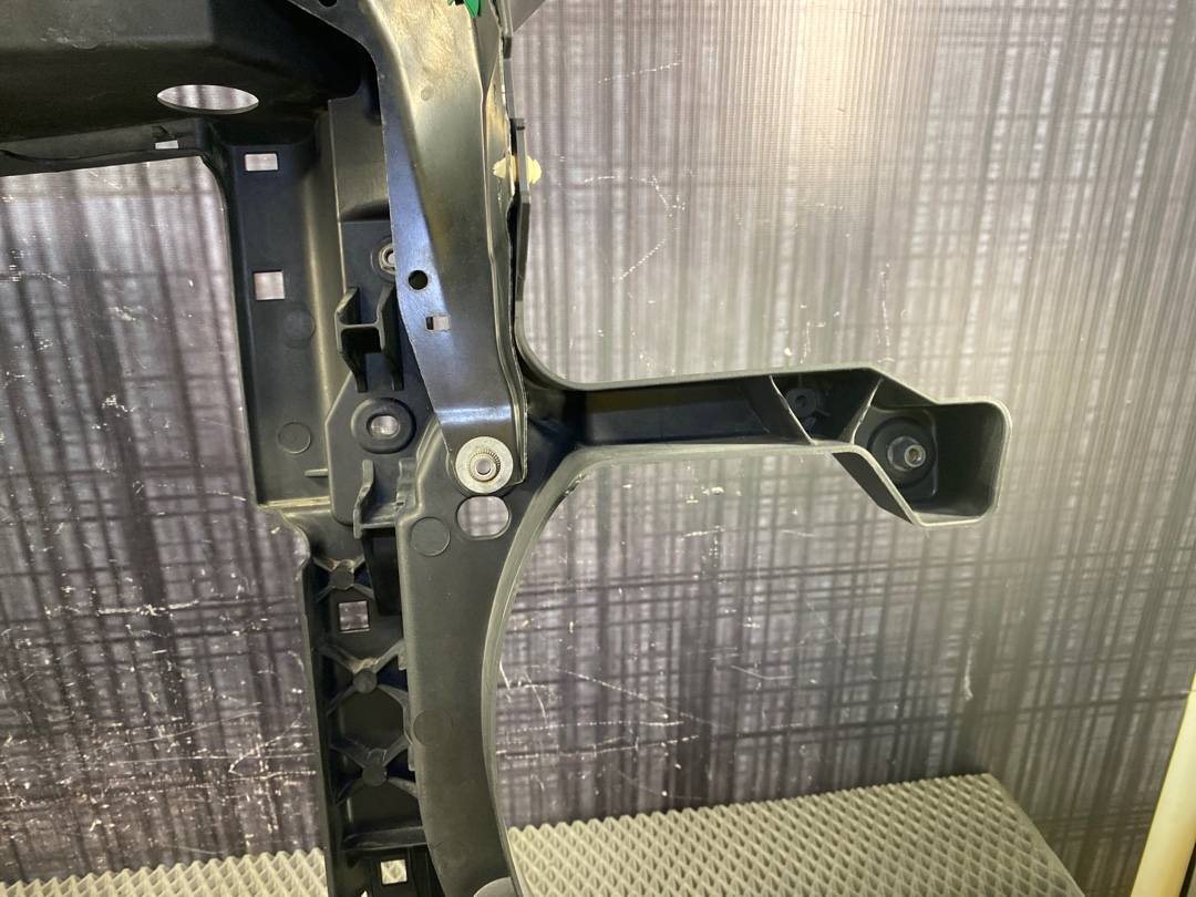 Рамка радиатора, 16760 рублей, Красноярск