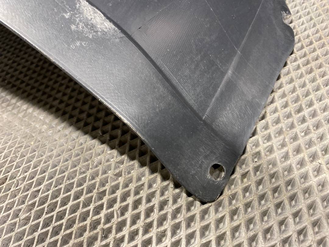 Подкрылок, 2470 рублей, Красноярск