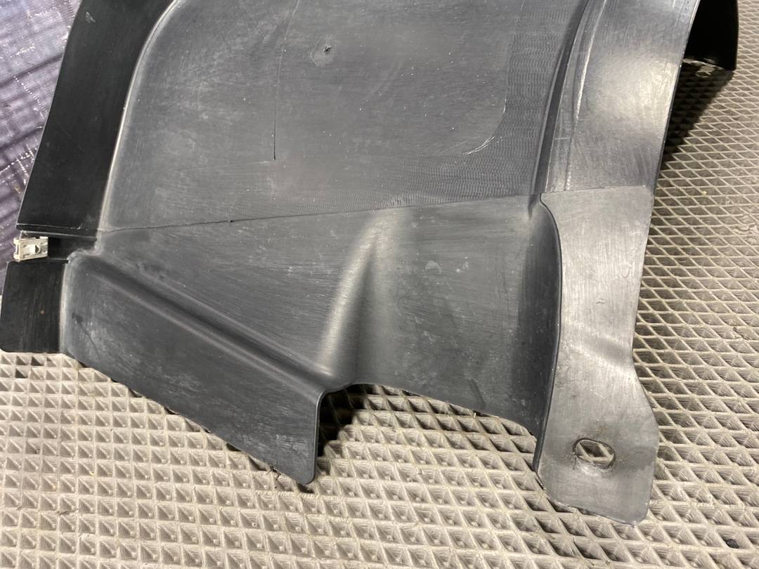 Подкрылок, 2470 рублей, Красноярск