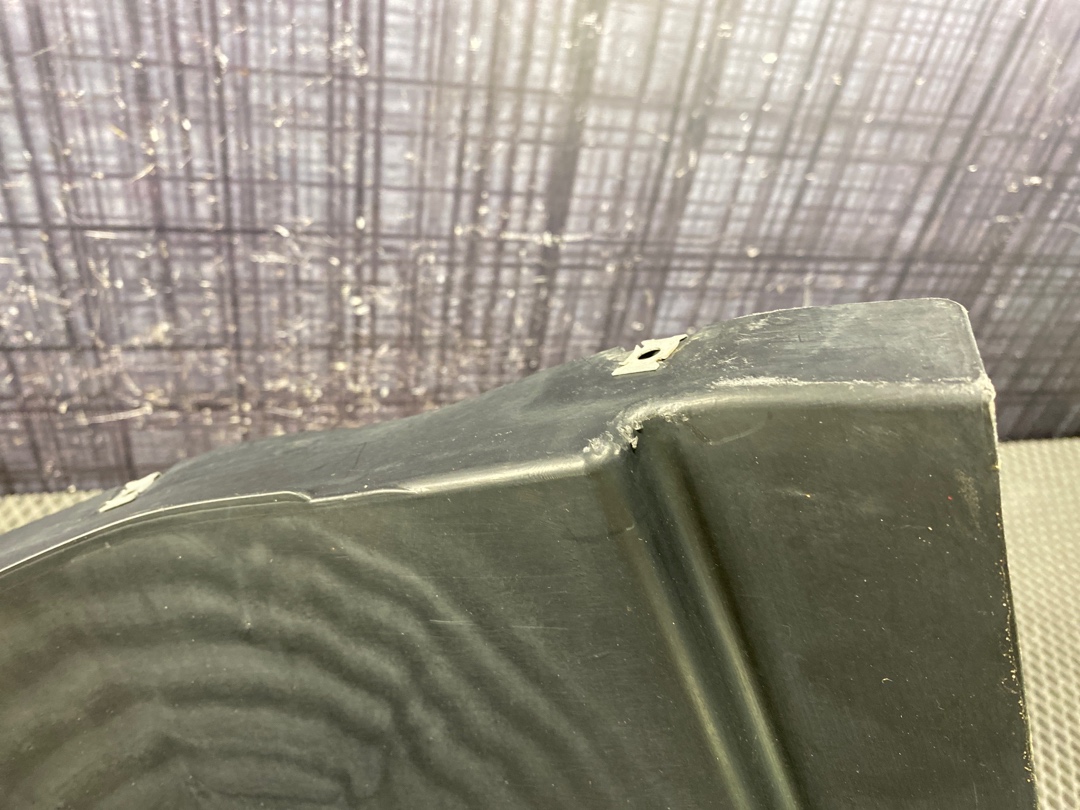 Подкрылок, 2470 рублей, Красноярск