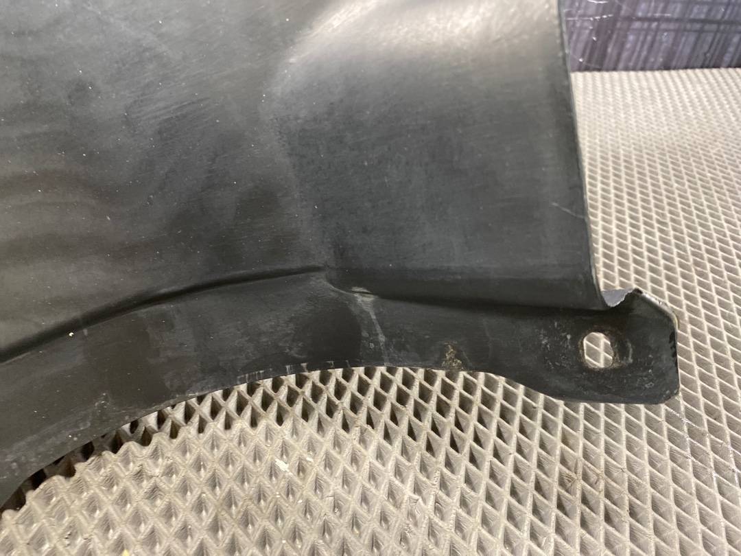 Подкрылок, 2470 рублей, Красноярск