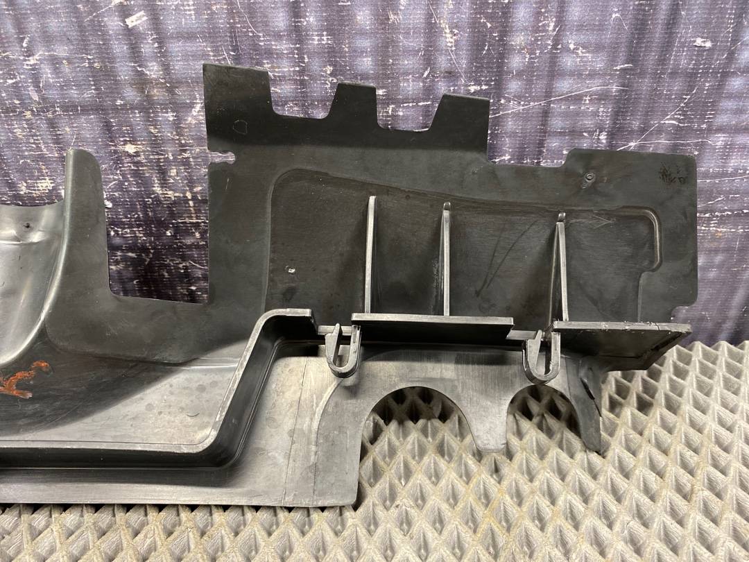 Воздуховод радиатора, 1370 рублей, Красноярск