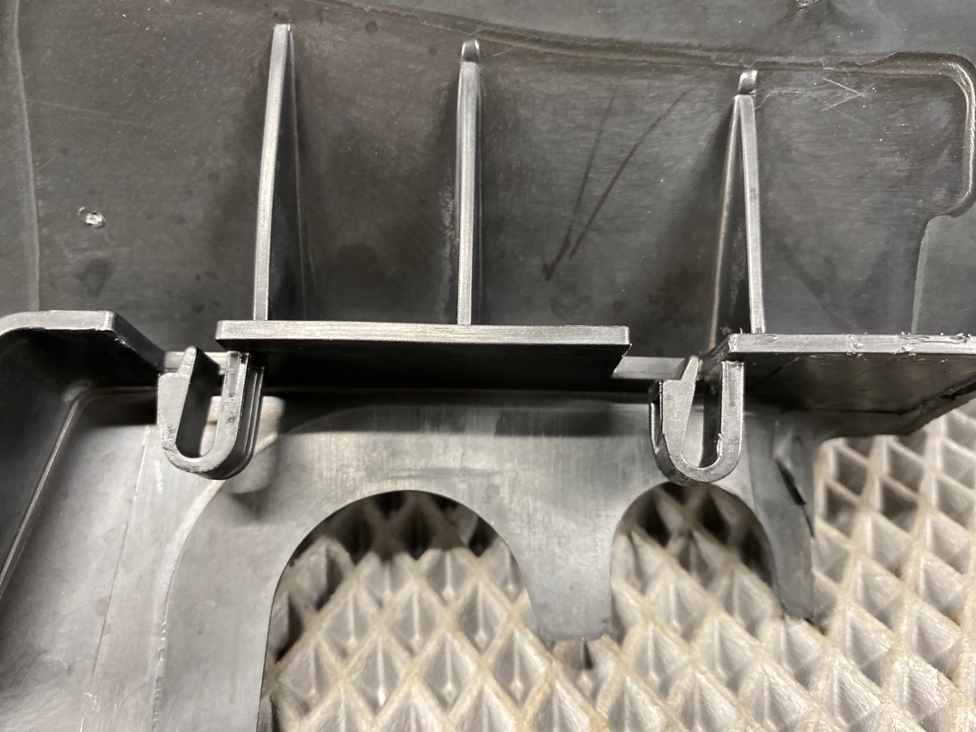 Воздуховод радиатора, 1370 рублей, Красноярск