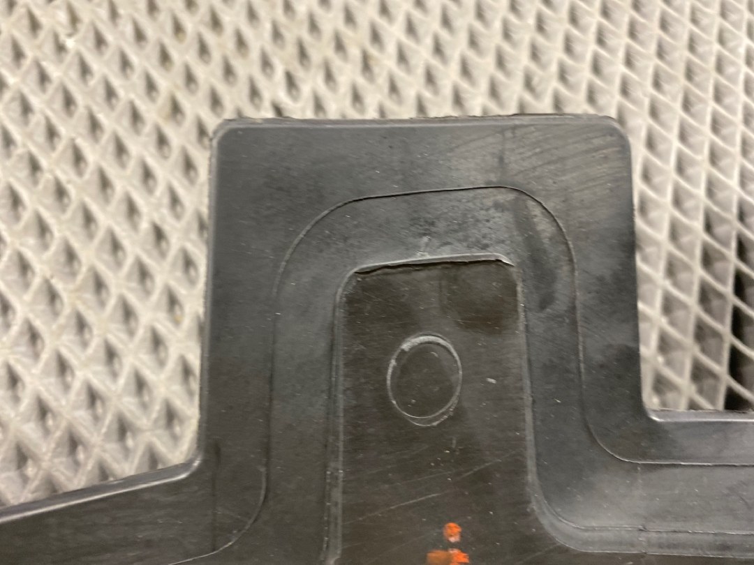 Воздуховод радиатора, 1370 рублей, Красноярск