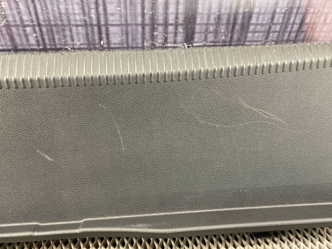 Пластик багажника, 1230 рублей, Красноярск