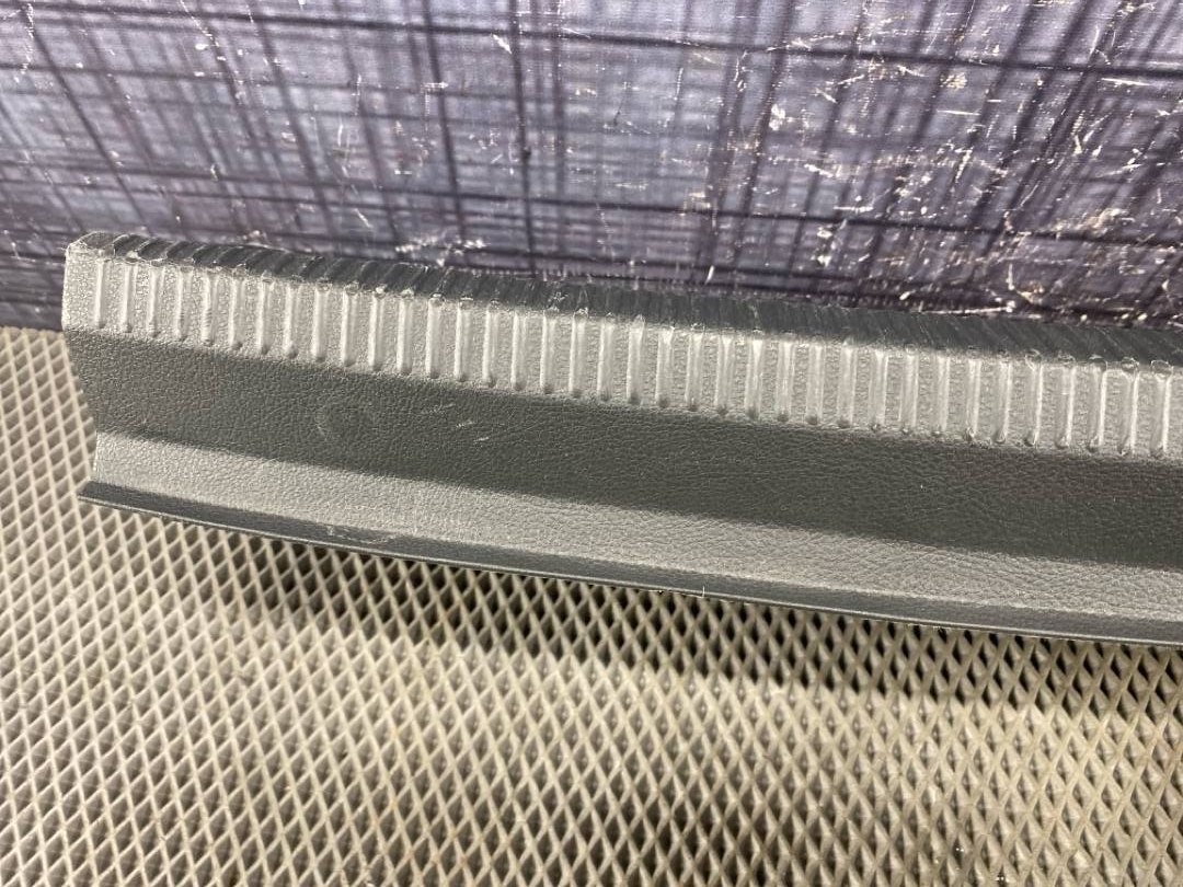 Пластик багажника, 1230 рублей, Красноярск