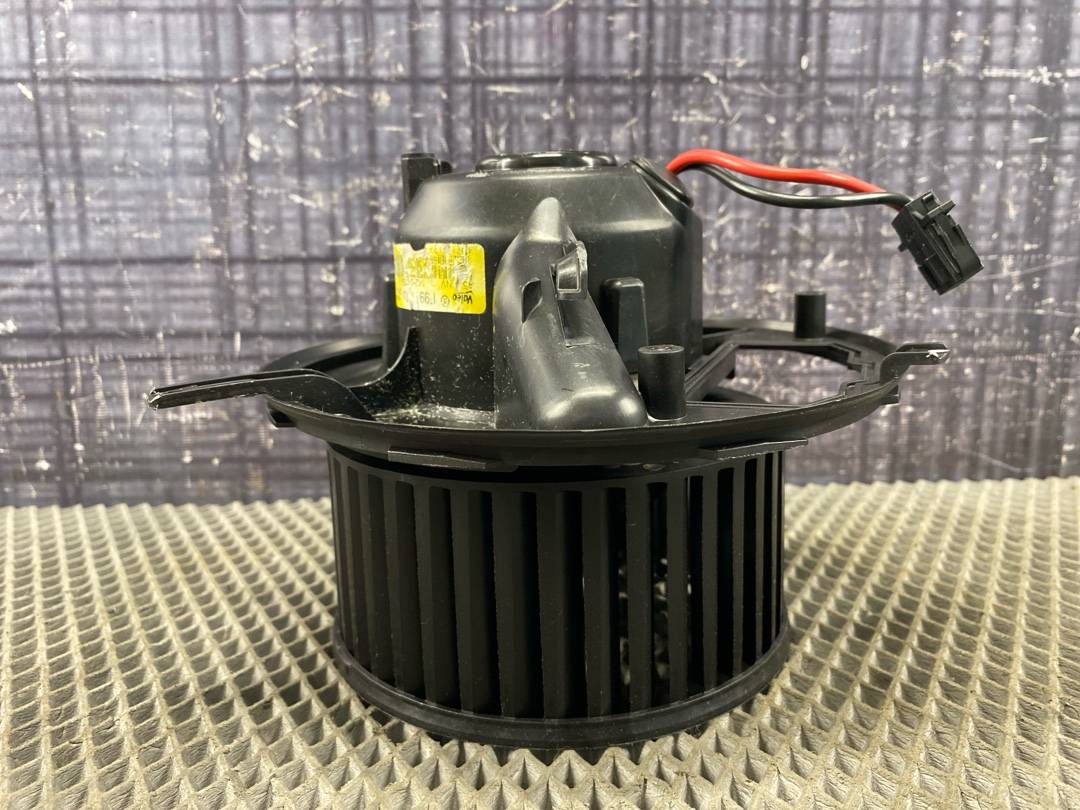 Мотор печки, 4570 рублей, Красноярск