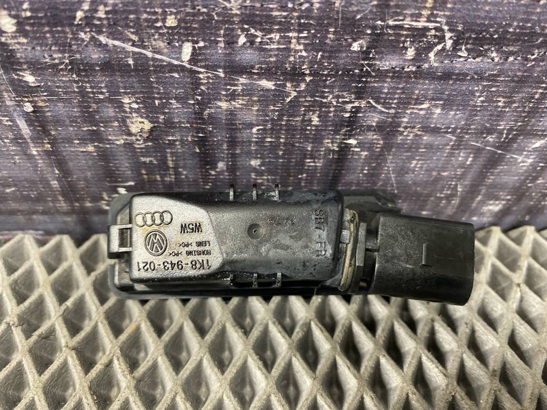 Плафон подсветки номера, 1520 рублей, Красноярск